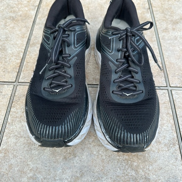 Hoka One One Bondi 7 Running Sneakers Shoes Black White Women's - Picture 3 of 11